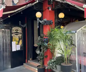 Lombardi's pizza exterior, Little Italy NYC.