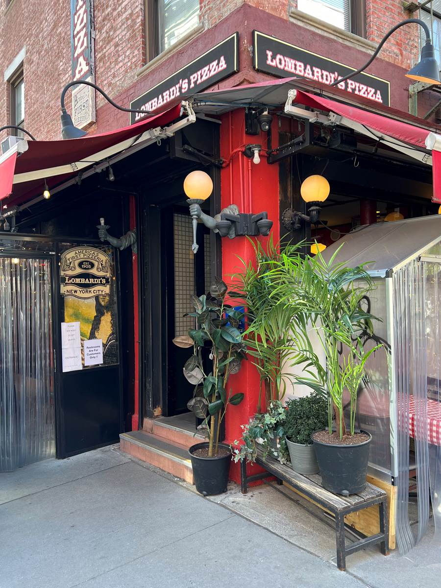 Lombardi s Photo Gallery Italian Restaurant In NYC